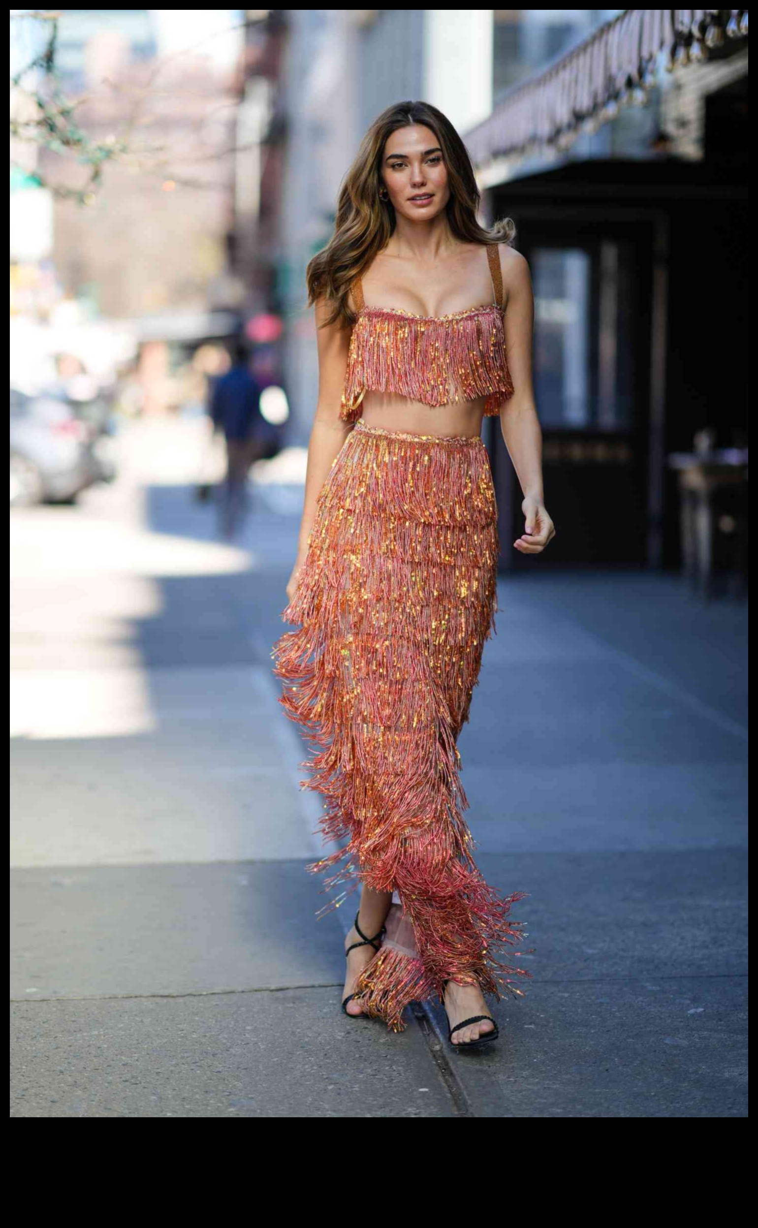 Adunări pline de farmec Găsește ținuta perfectă de petrecere pentru a străluci 2 Adunări pline de farmec: ținute de petrecere elegante, care strălucesc